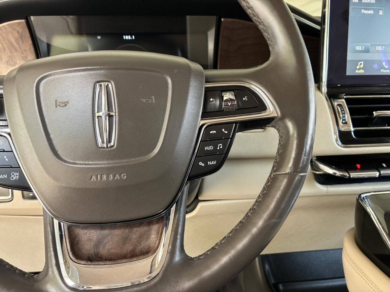 Lincoln Navigator  2019