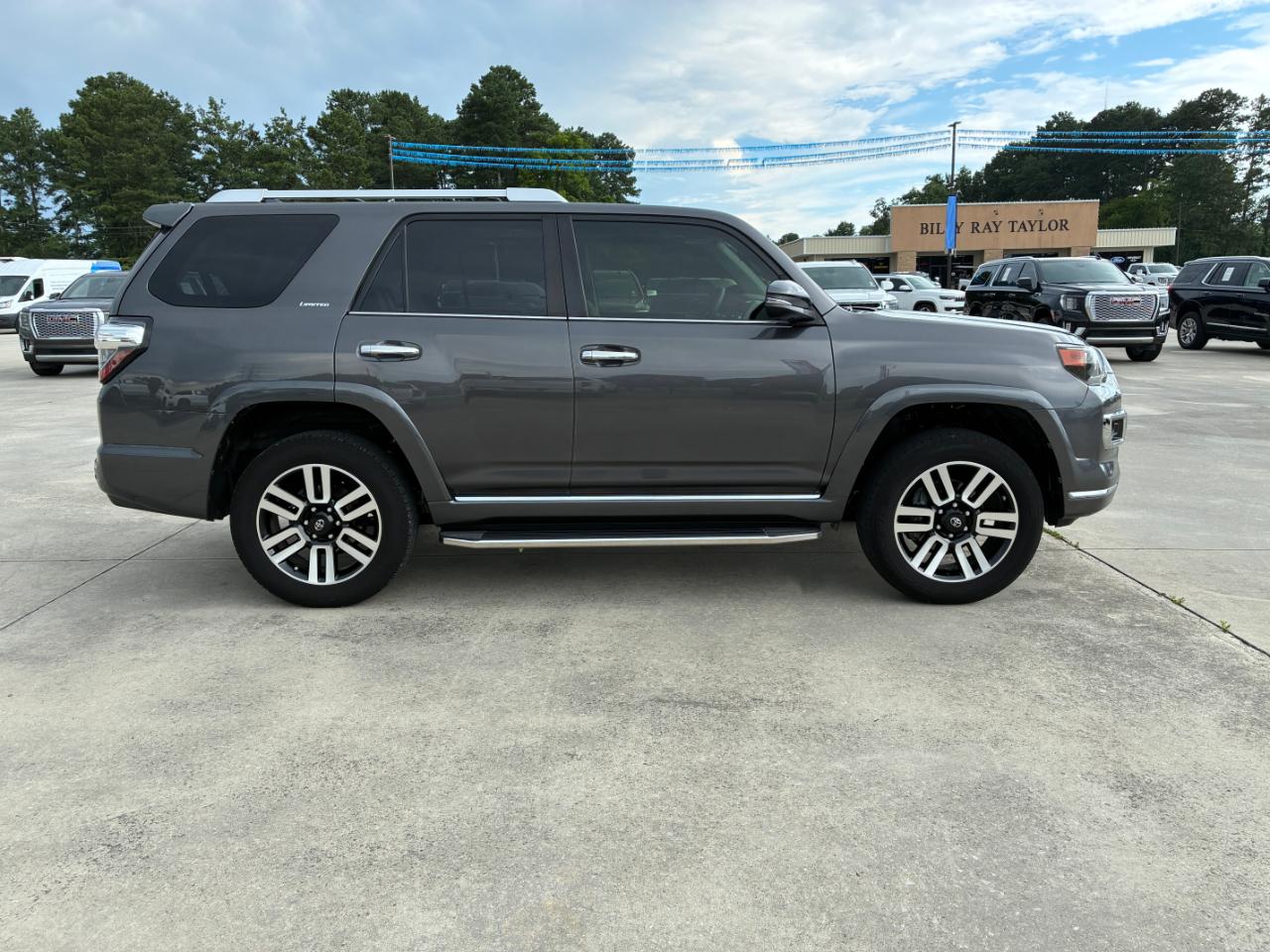 Toyota 4Runner Limited 2019