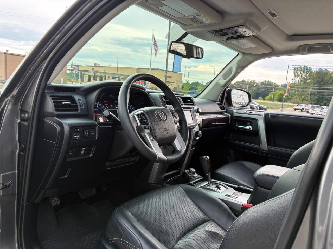 Toyota 4Runner Limited 2019