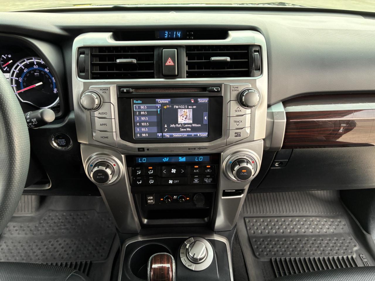 Toyota 4Runner Limited 2019