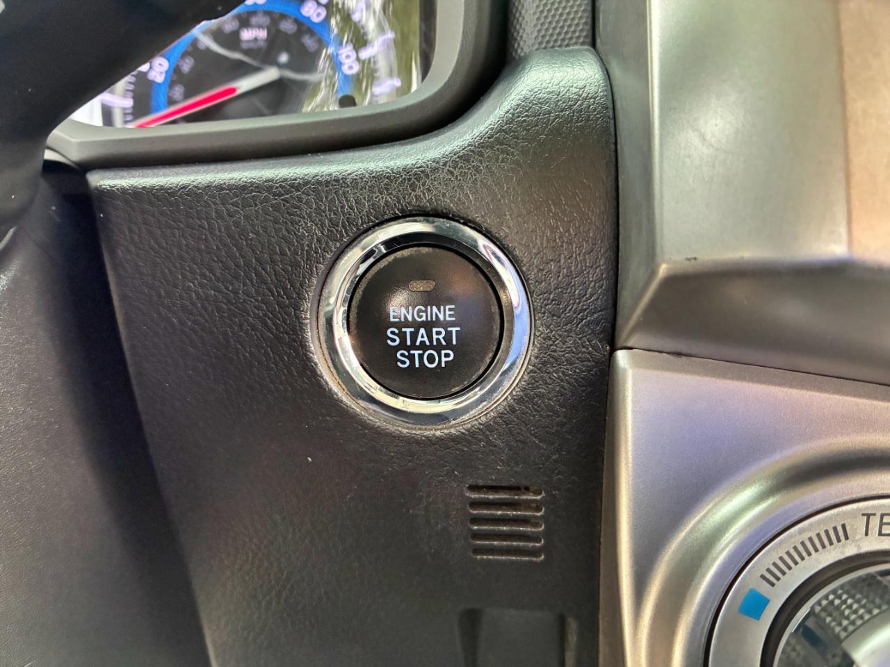 Toyota 4Runner Limited 2019