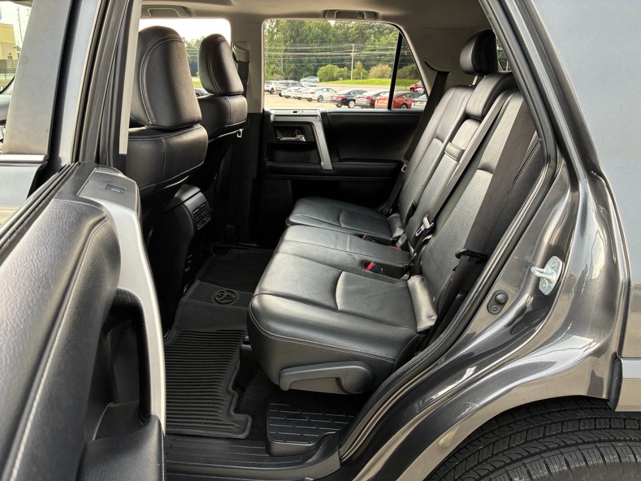 Toyota 4Runner Limited 2019