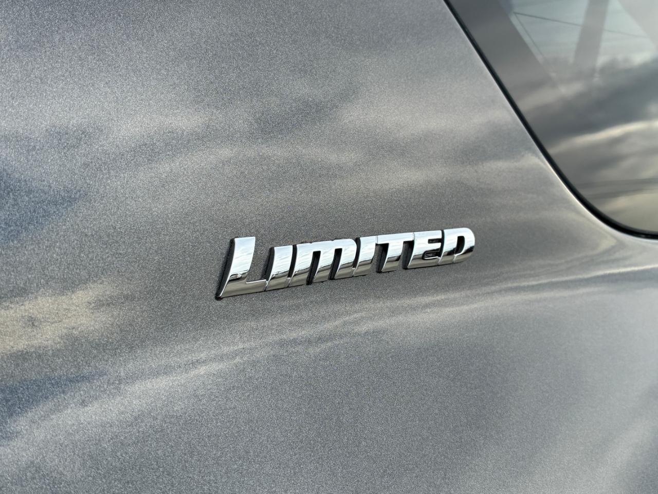 Toyota 4Runner Limited 2019