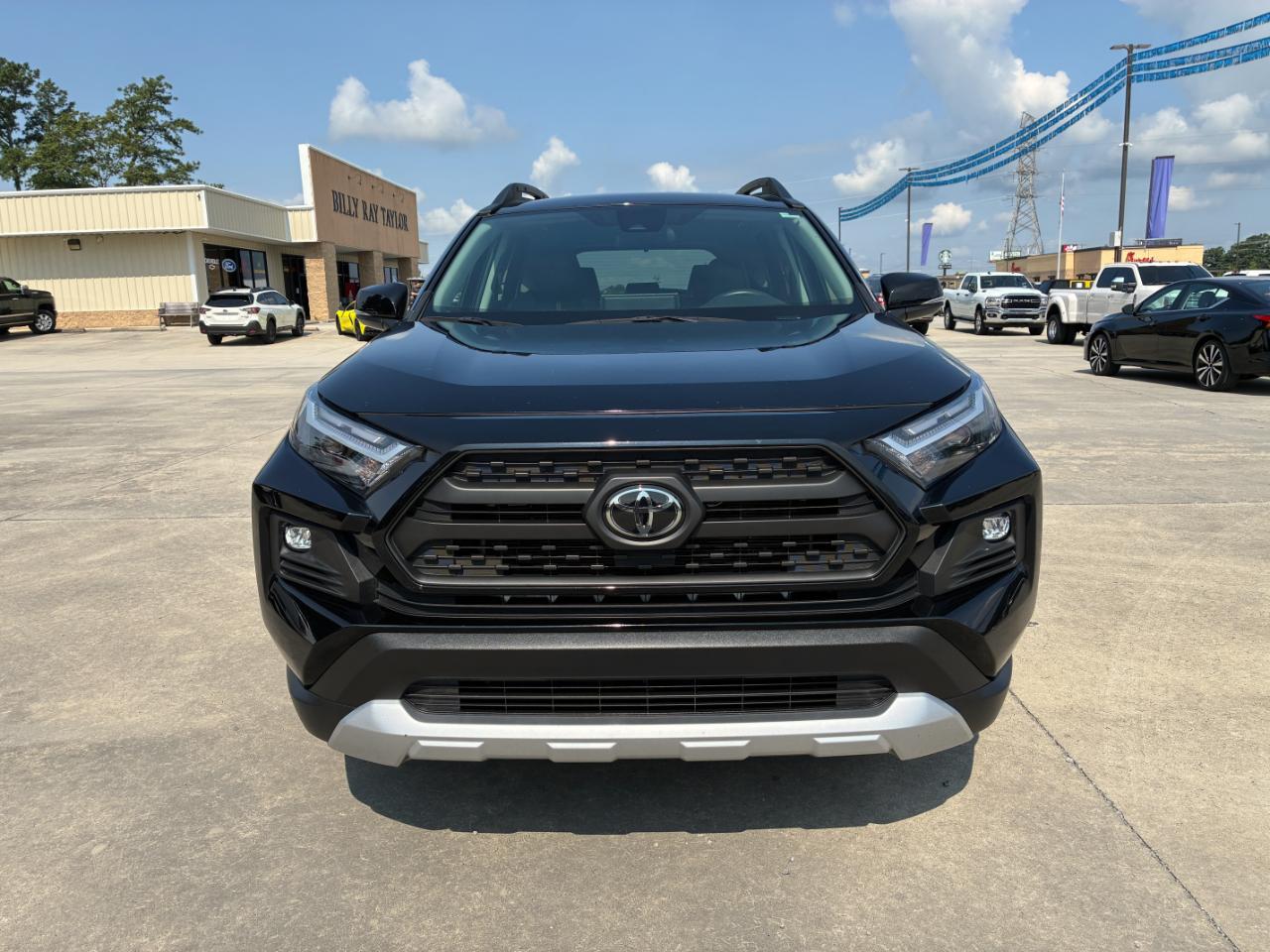 Toyota RAV4  2024