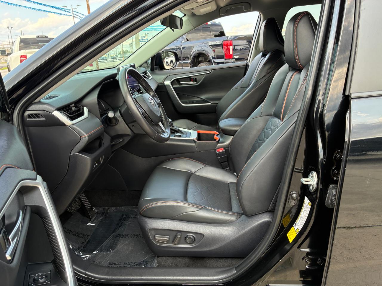 Toyota RAV4  2024