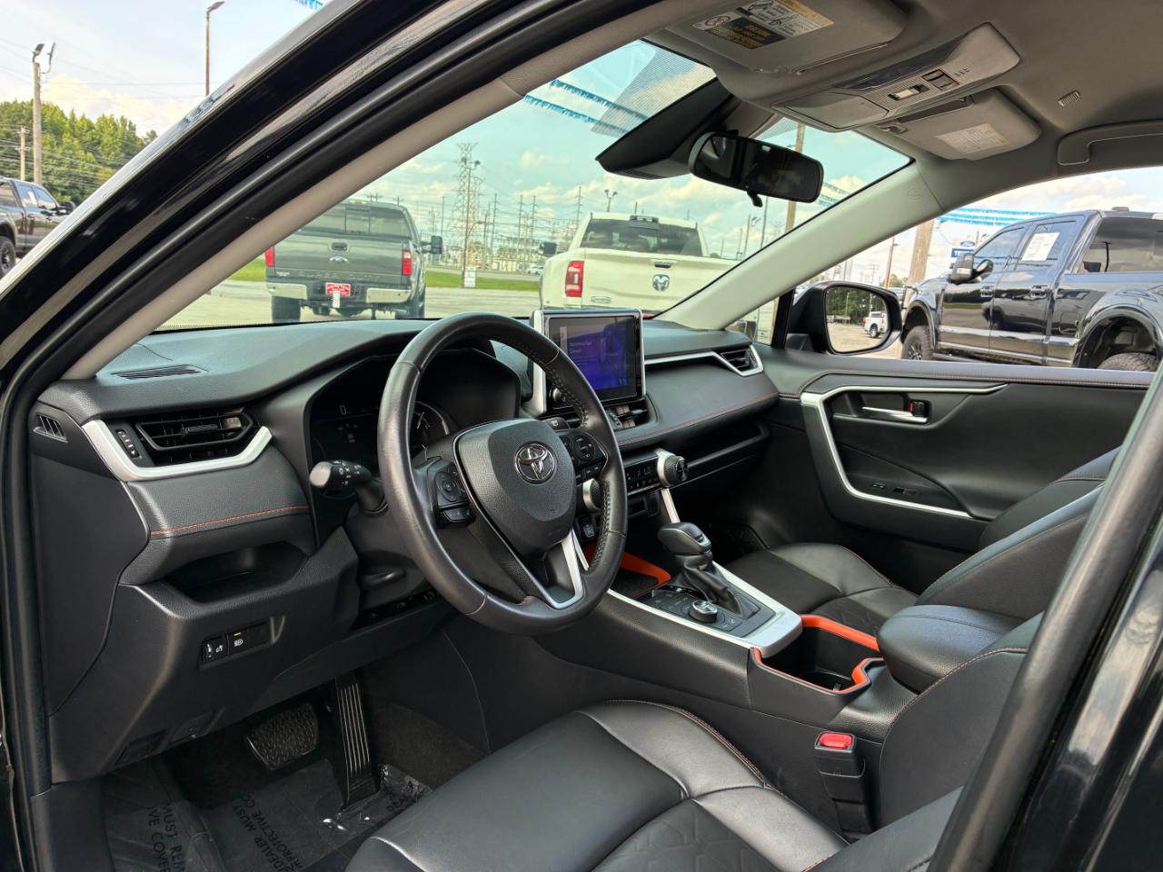 Toyota RAV4  2024