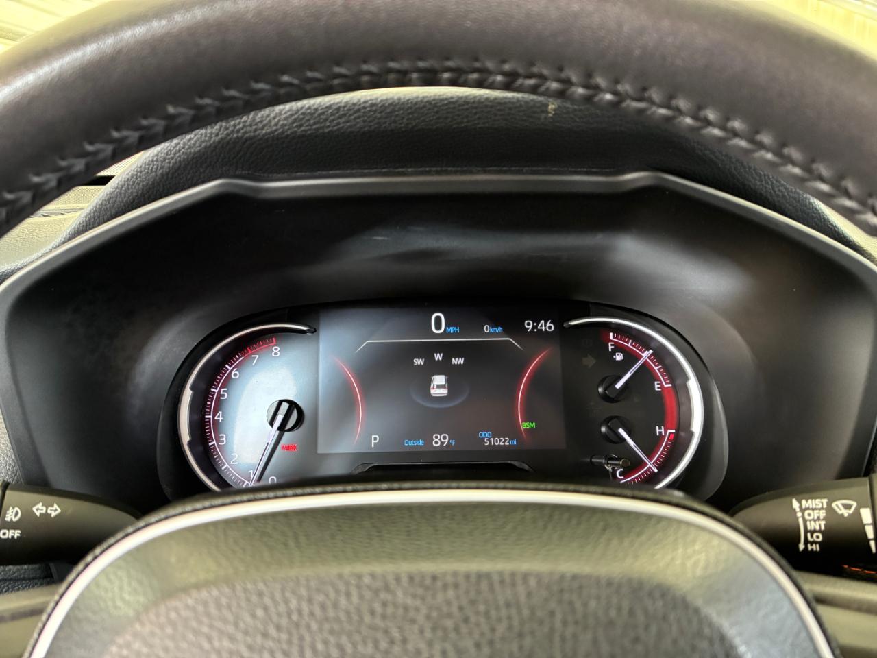 Toyota RAV4  2024