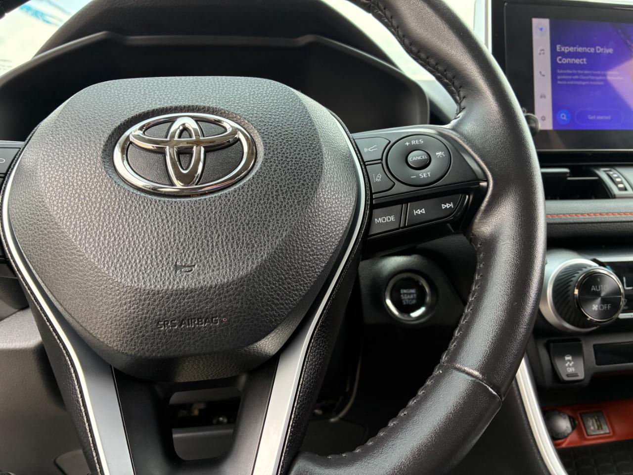 Toyota RAV4  2024
