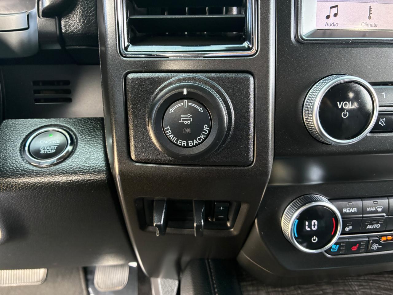 Ford Expedition  2019