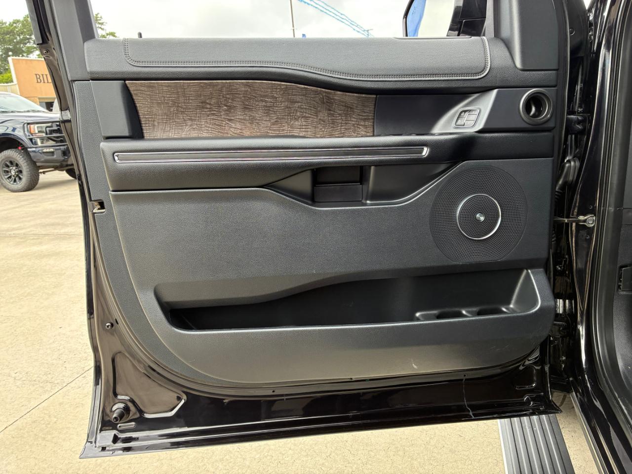 Ford Expedition  2019