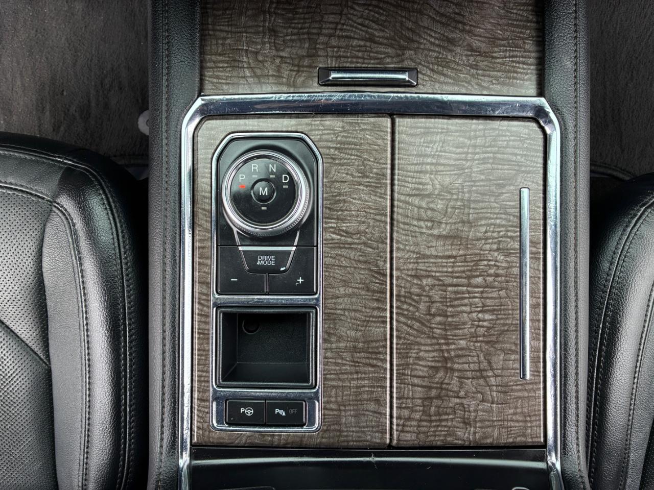 Ford Expedition  2019