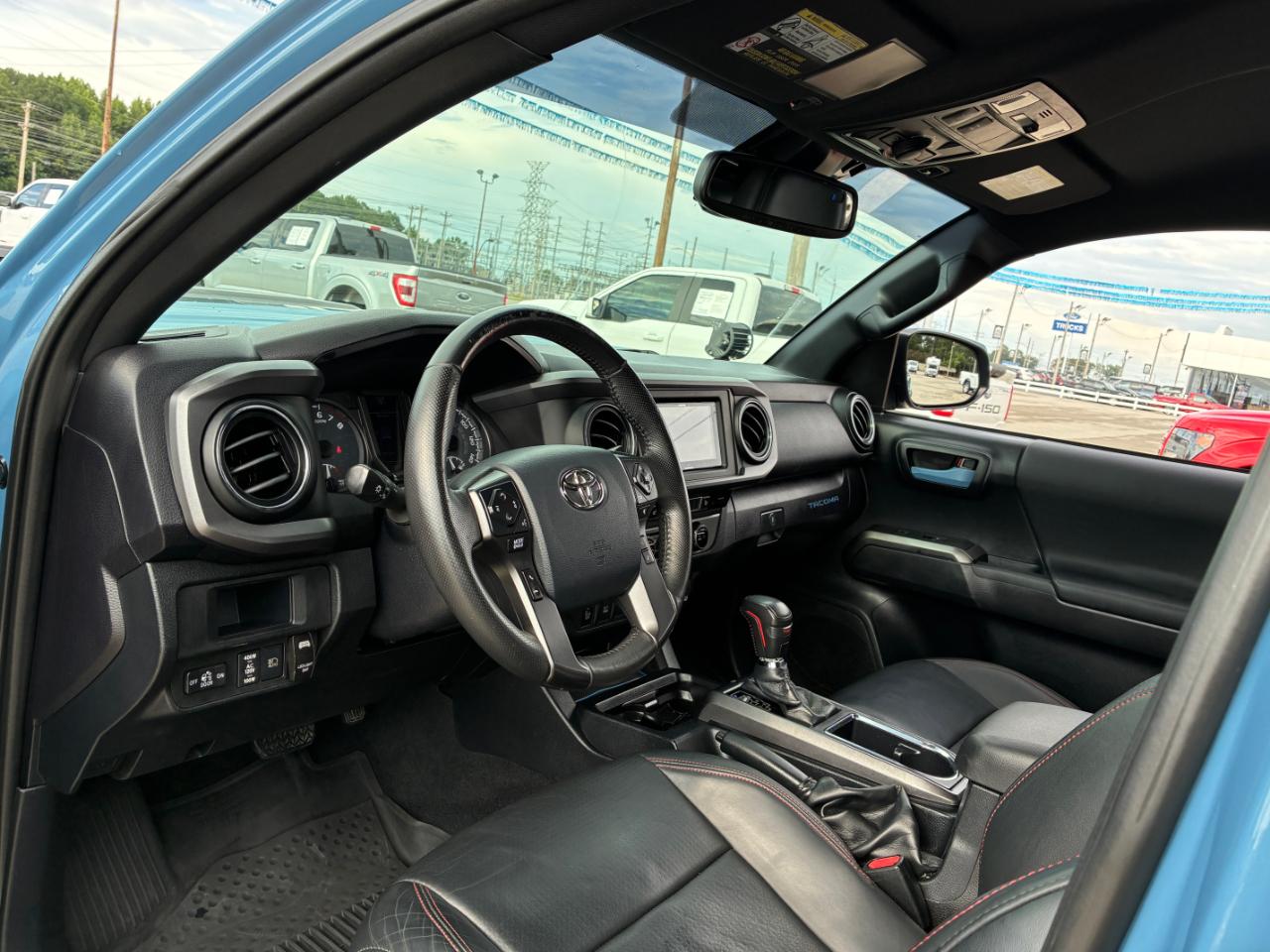 Toyota Tacoma  2018