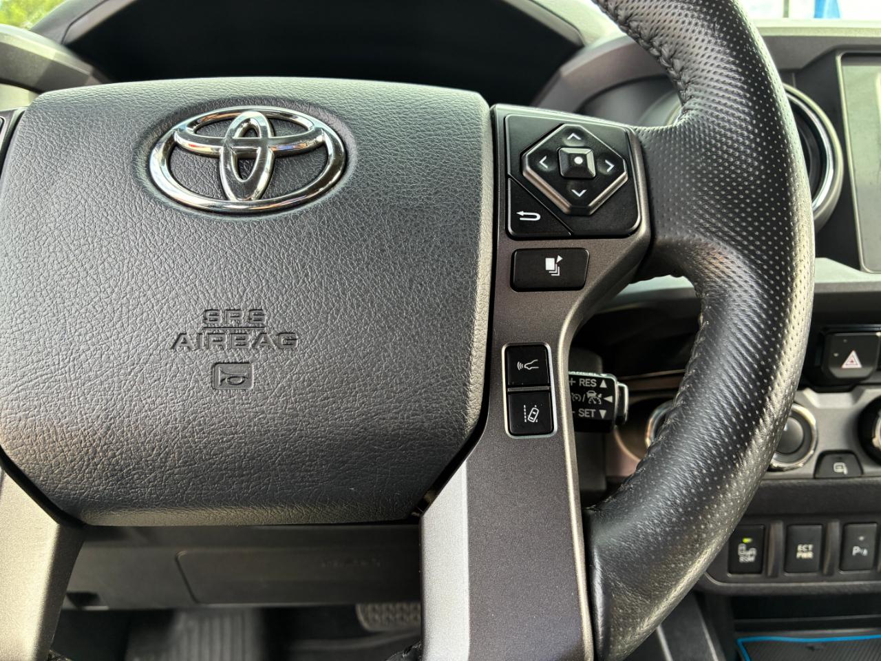 Toyota Tacoma  2018