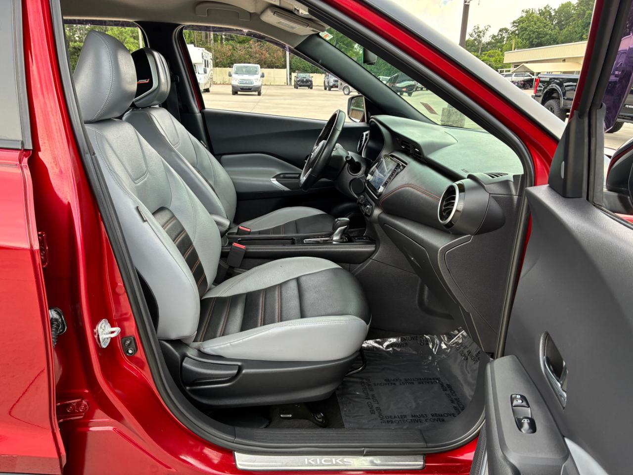 Nissan Kicks SR 2021