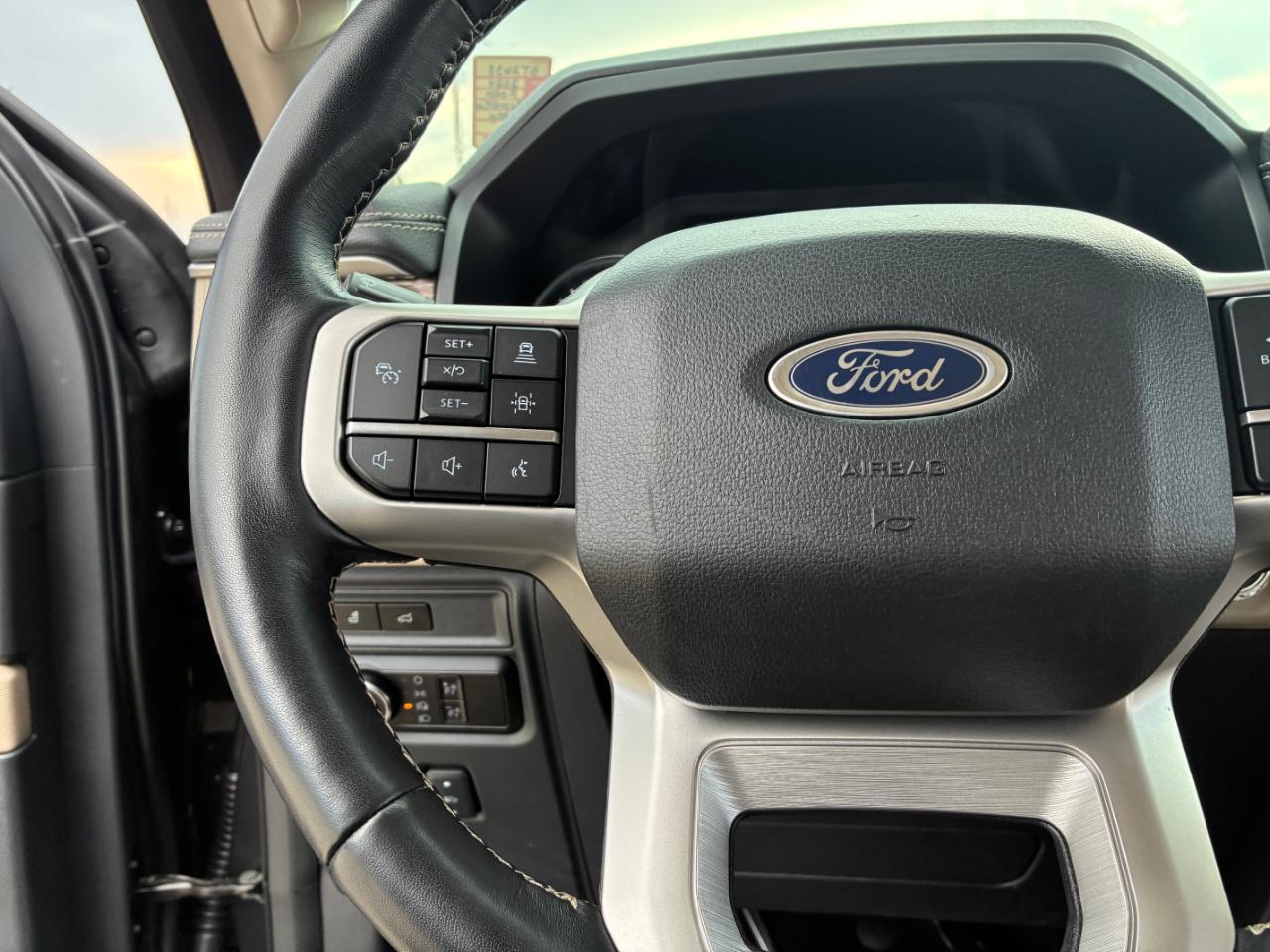 Ford Expedition  2024