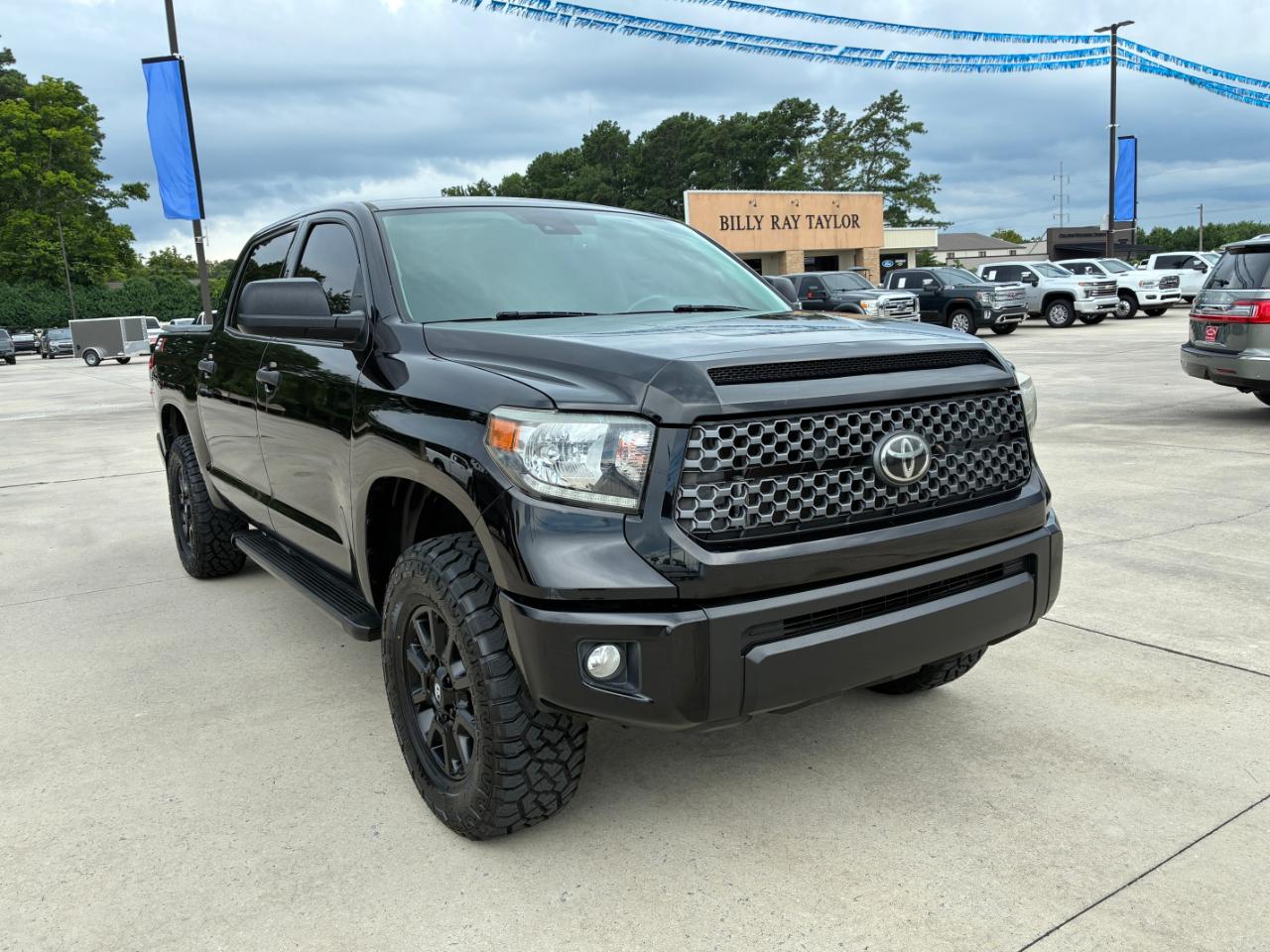 Toyota Tundra  2020