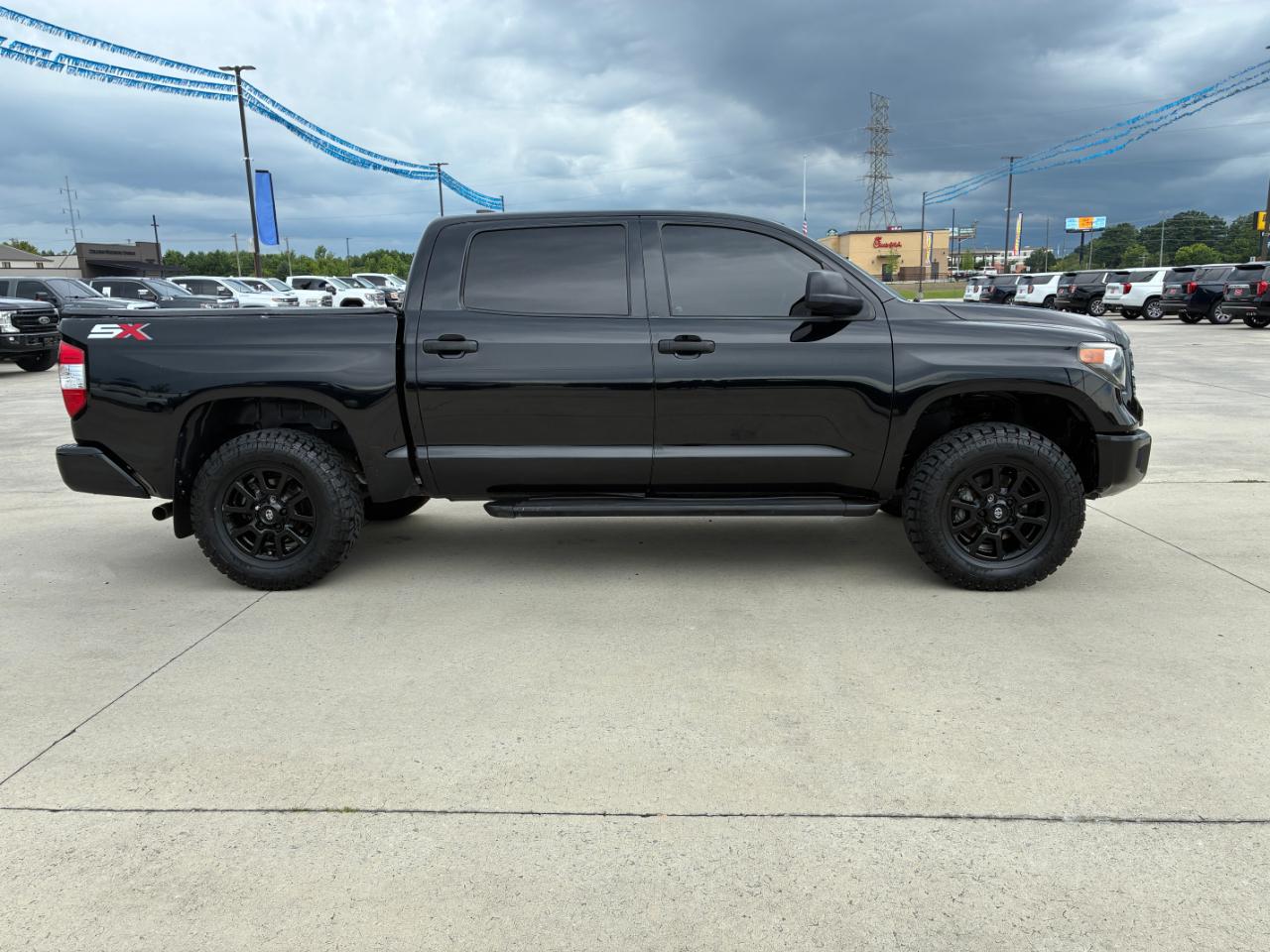Toyota Tundra  2020