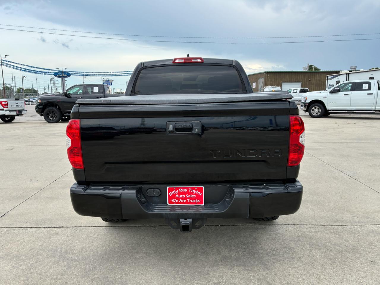 Toyota Tundra  2020