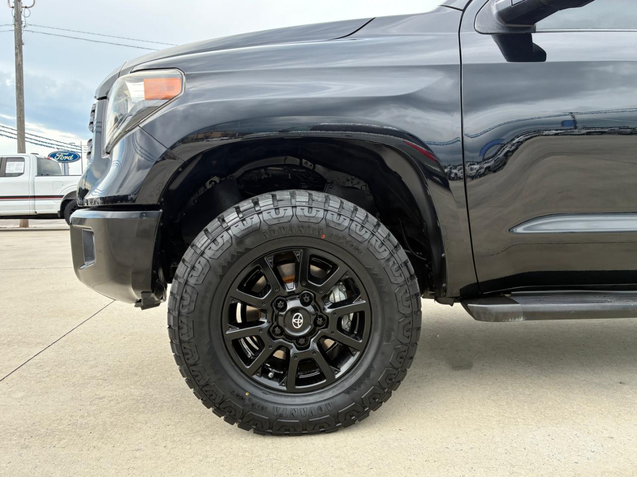 Toyota Tundra  2020