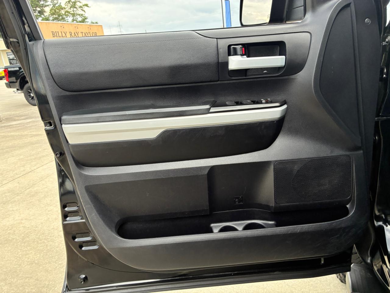 Toyota Tundra  2020