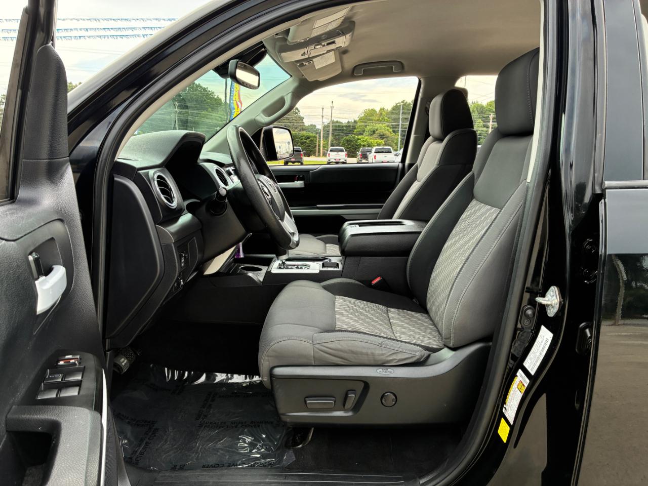 Toyota Tundra  2020