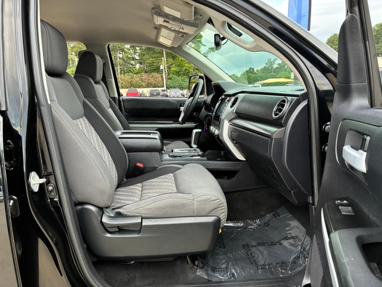Toyota Tundra  2020