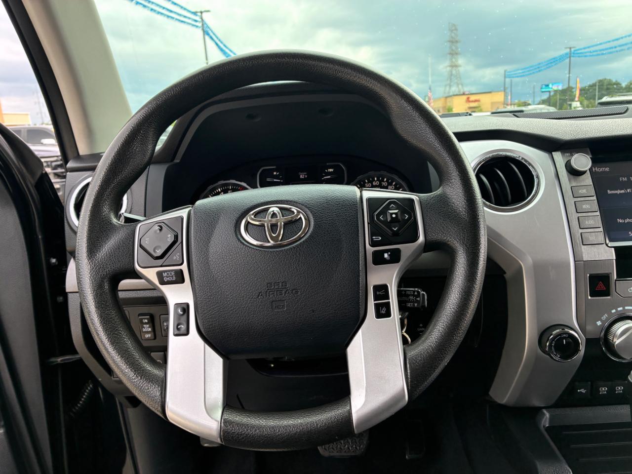Toyota Tundra  2020