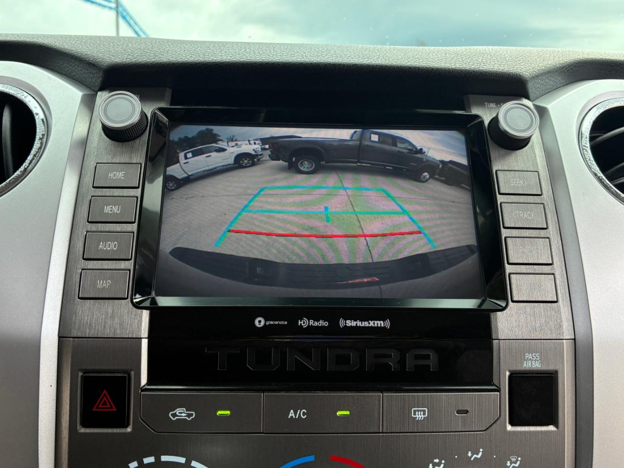 Toyota Tundra  2020