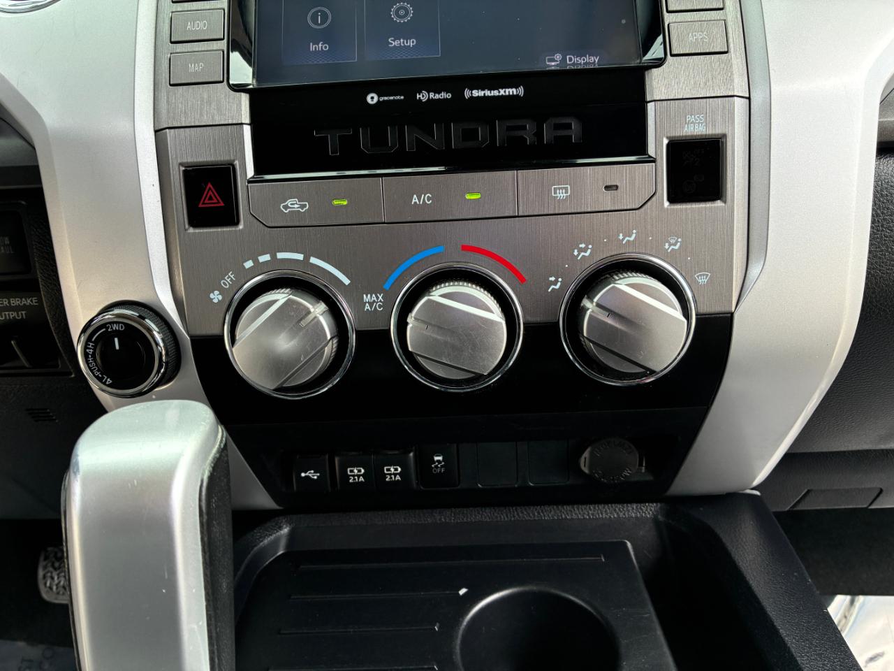Toyota Tundra  2020