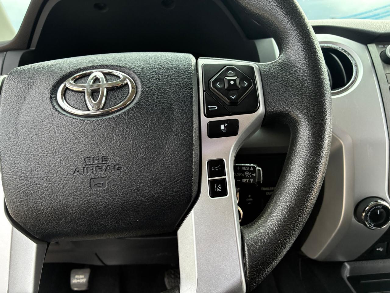 Toyota Tundra  2020