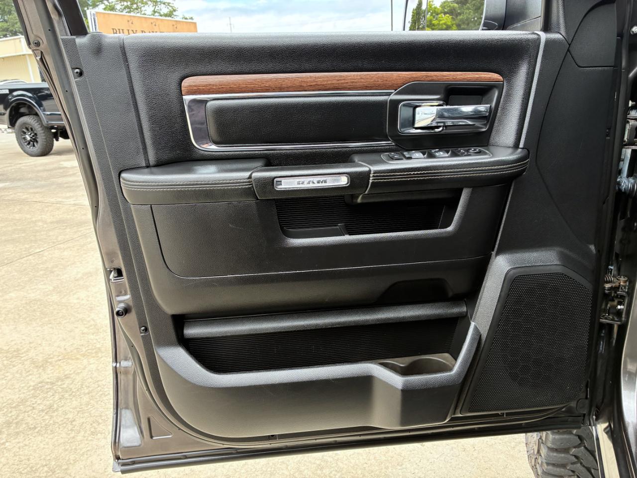 RAM 2500 Laramie 2016