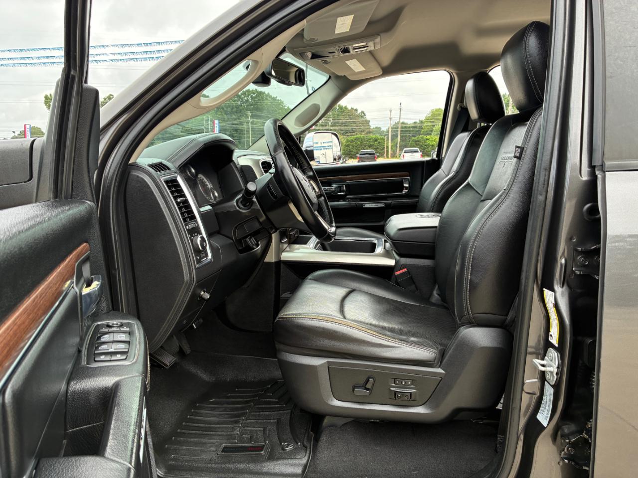 RAM 2500 Laramie 2016