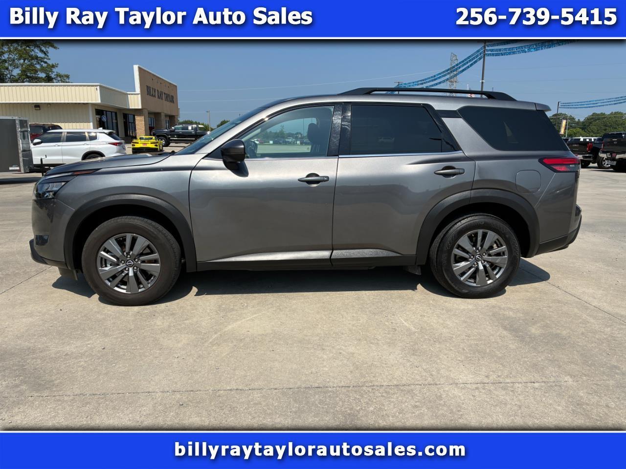 2024 Nissan Pathfinder SV