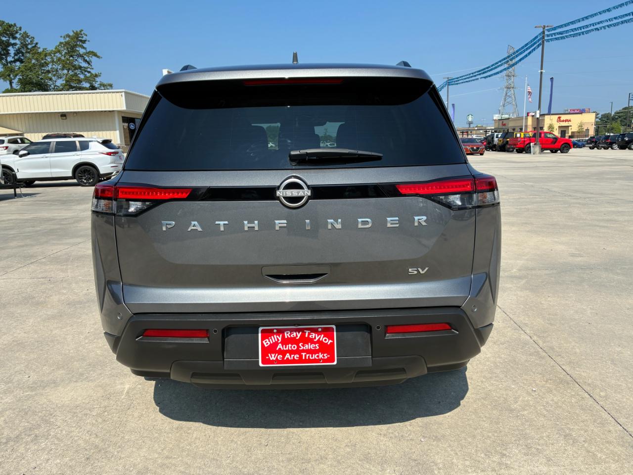 Nissan Pathfinder  2024
