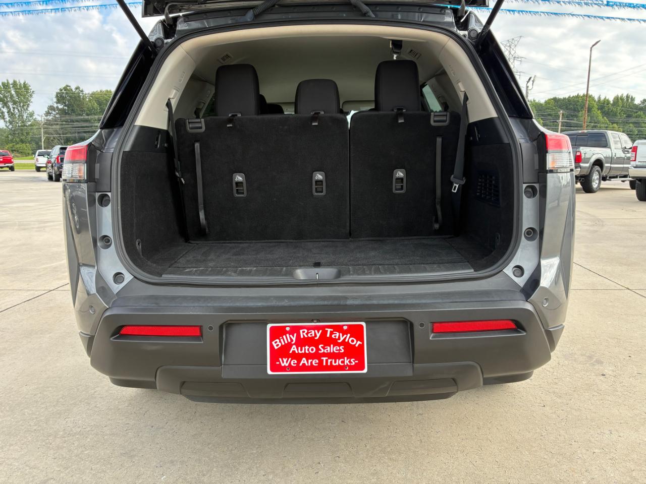 Nissan Pathfinder  2024