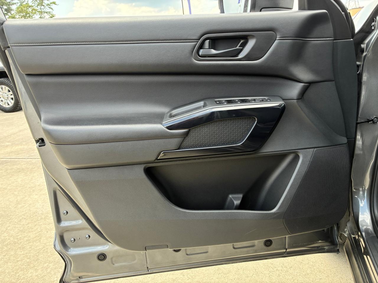 Nissan Pathfinder  2024