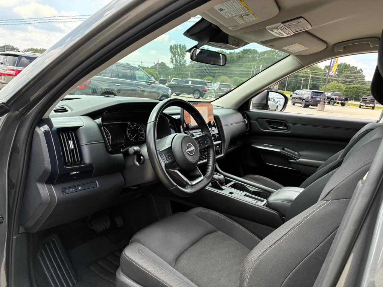 Nissan Pathfinder  2024