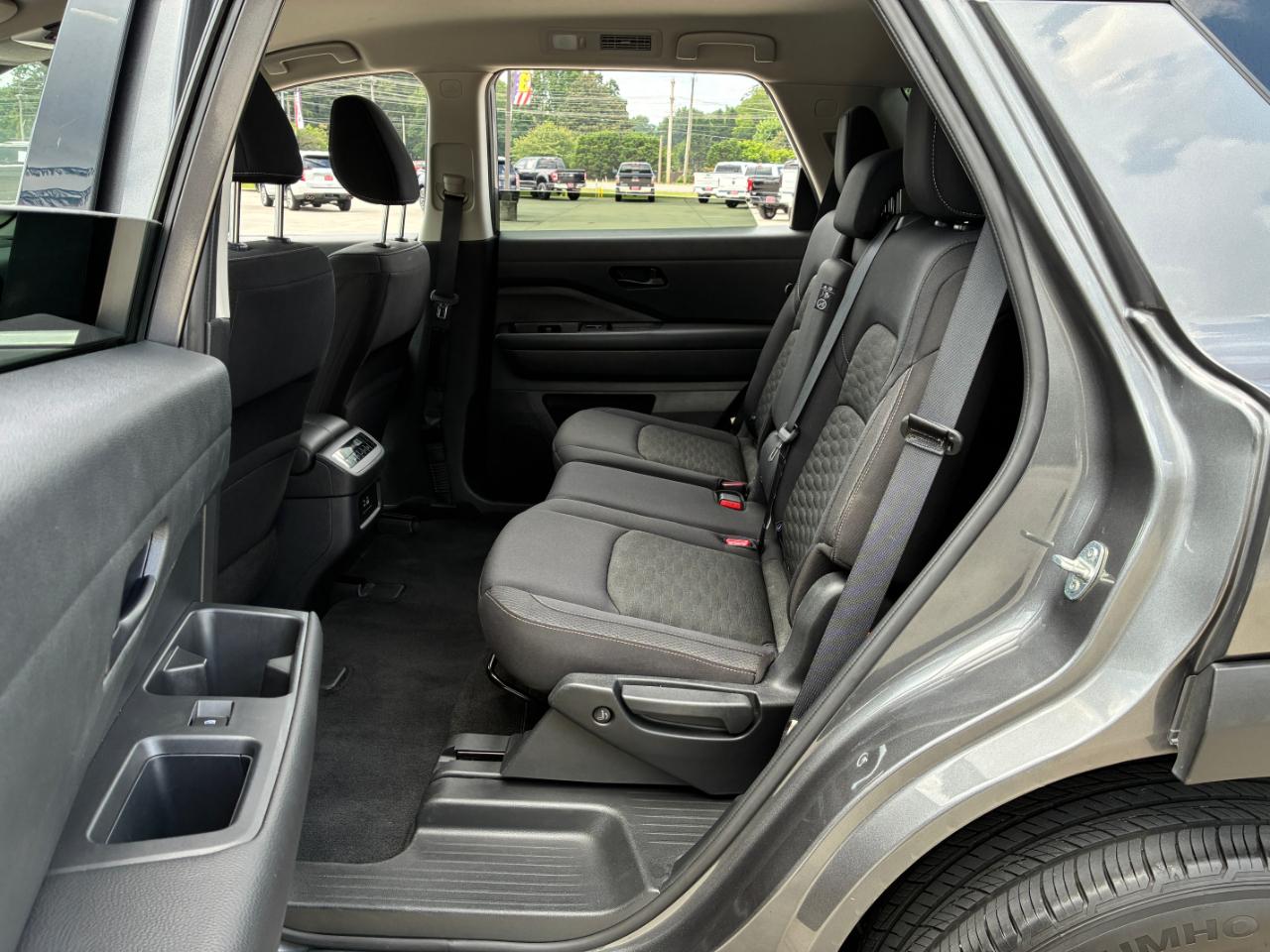 Nissan Pathfinder  2024