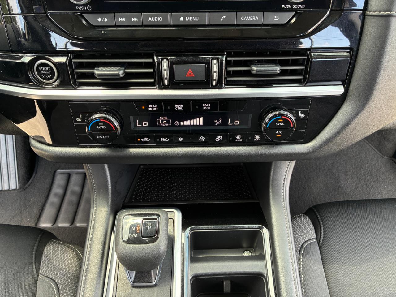 Nissan Pathfinder  2024