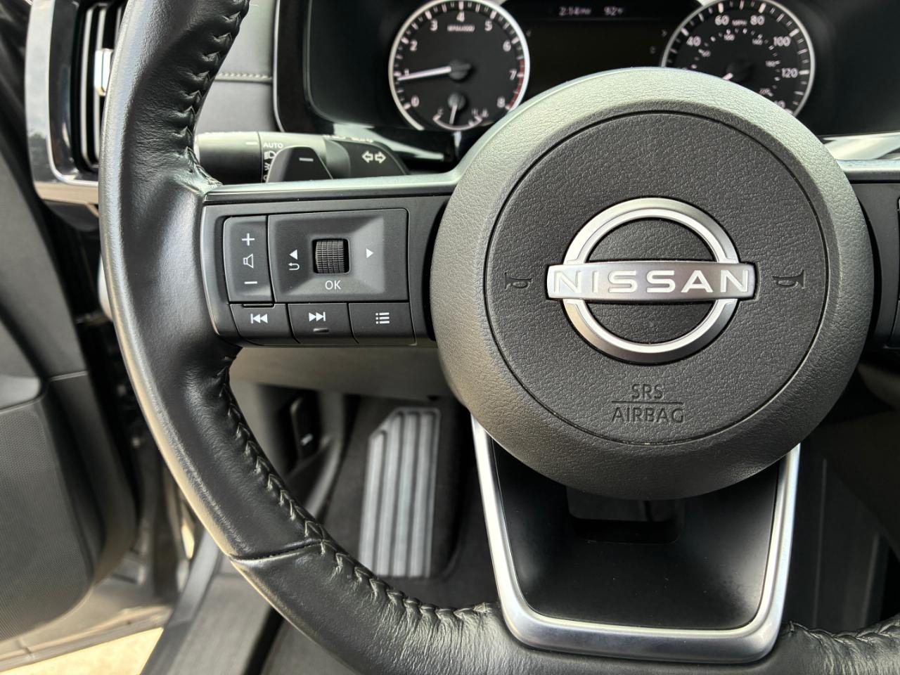 Nissan Pathfinder  2024