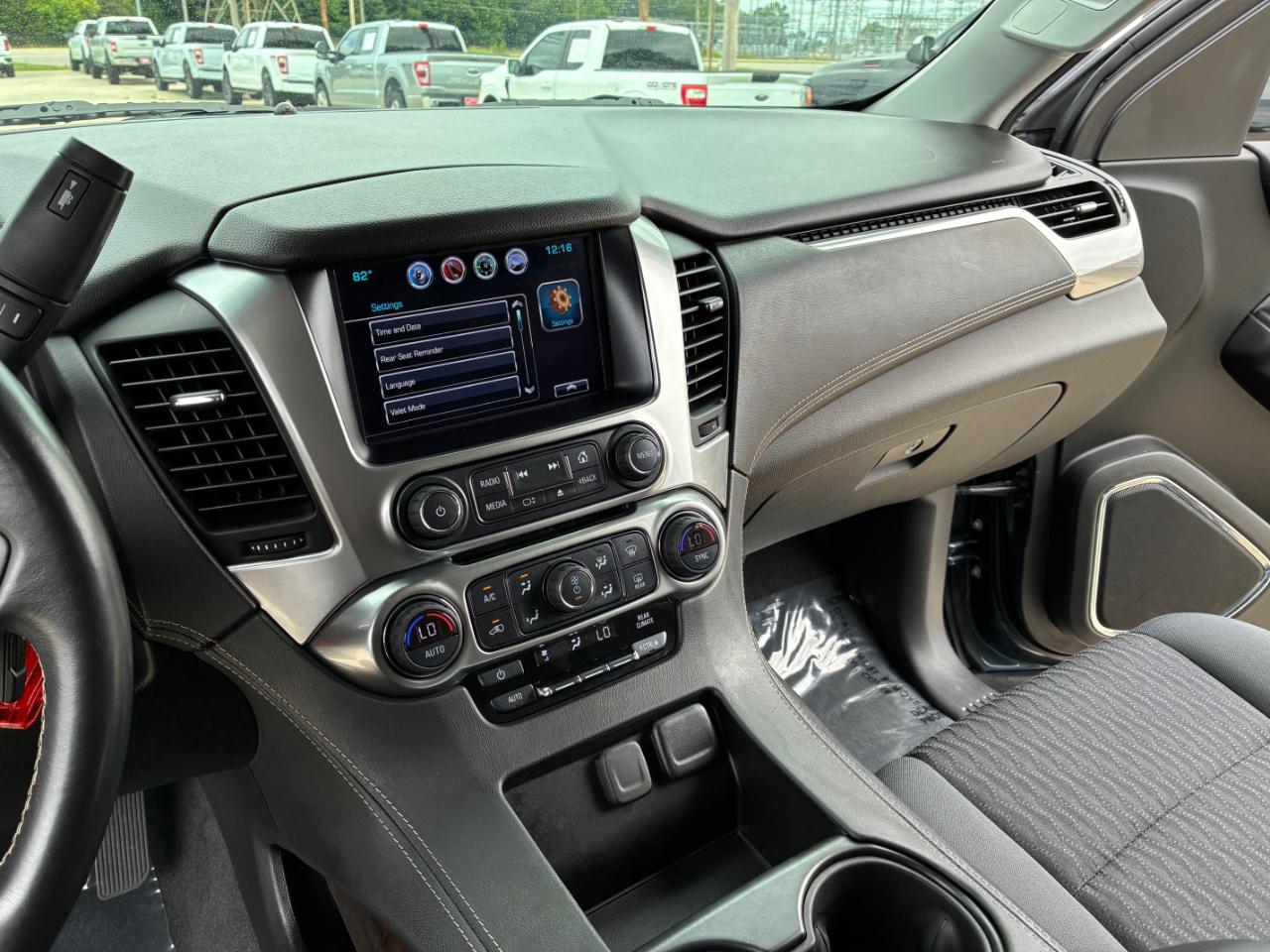 Chevrolet Tahoe  2019