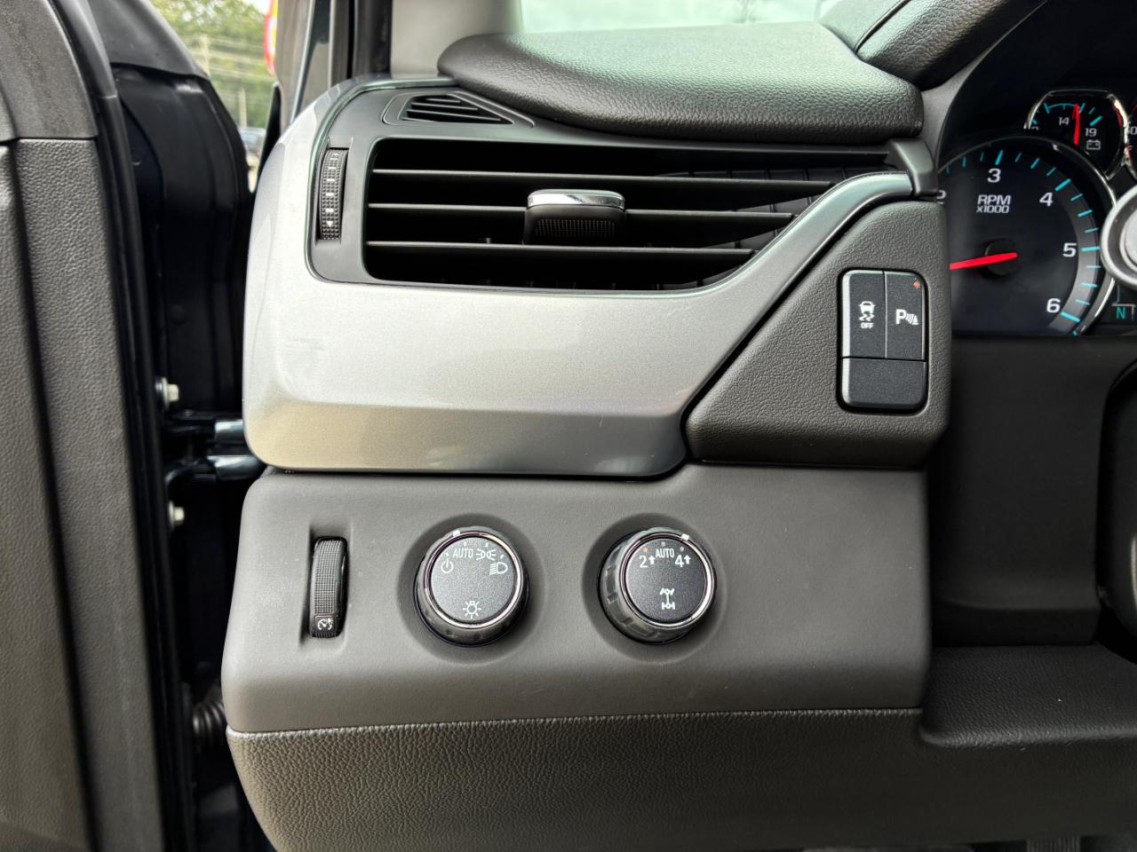 Chevrolet Tahoe  2019