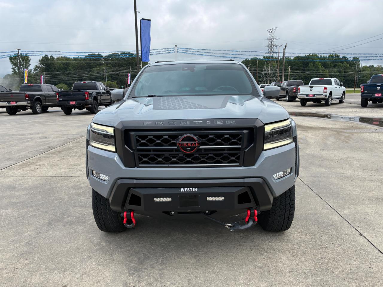 Nissan Frontier  2023
