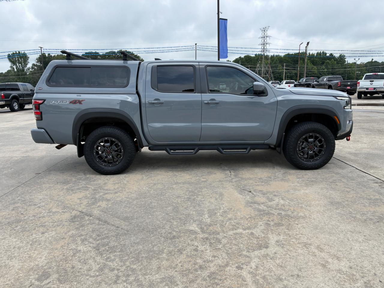 Nissan Frontier  2023