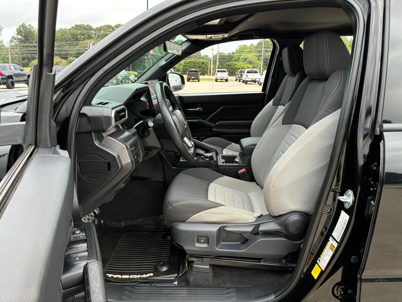 Toyota Tacoma  2025