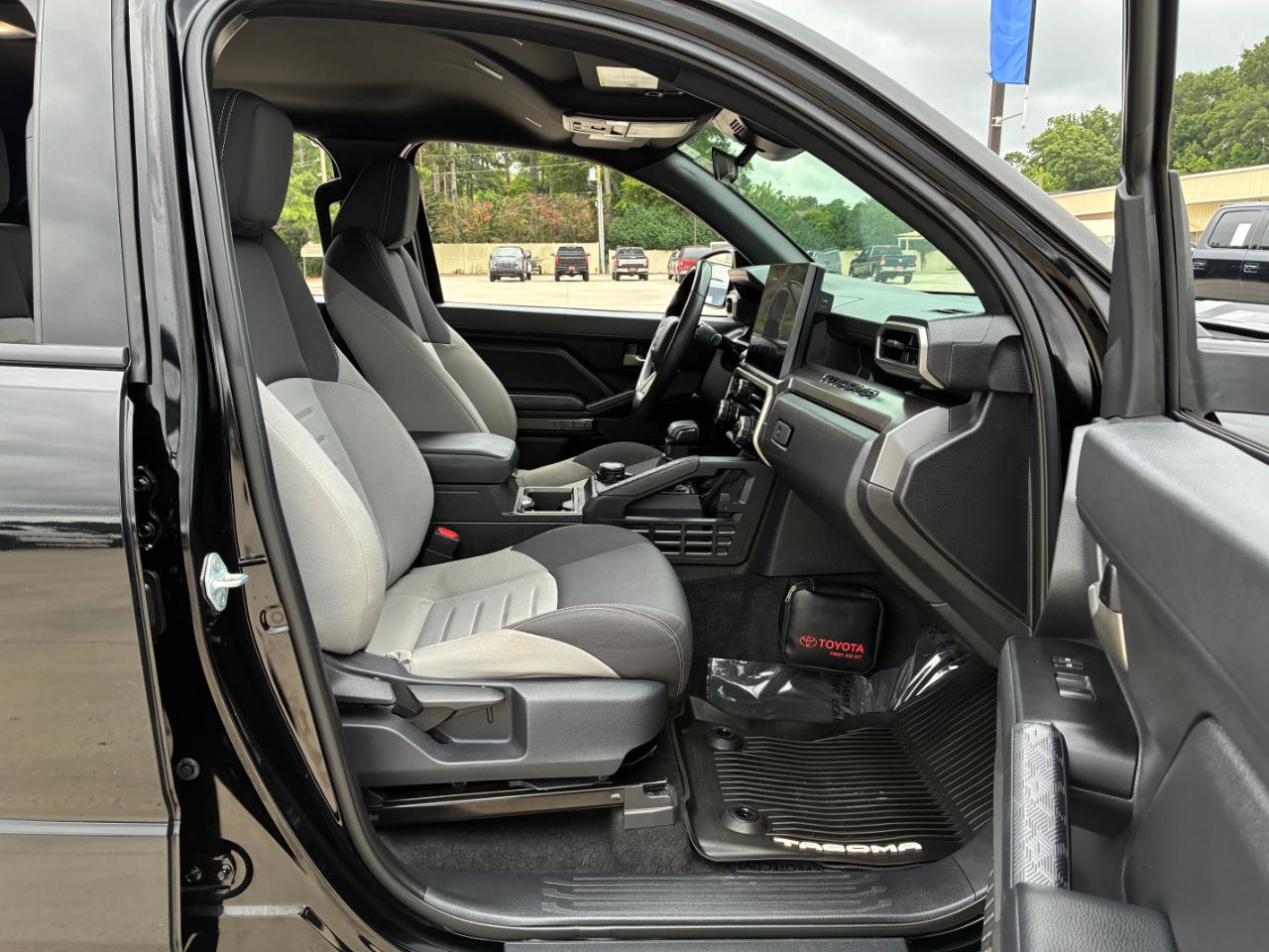 Toyota Tacoma  2025