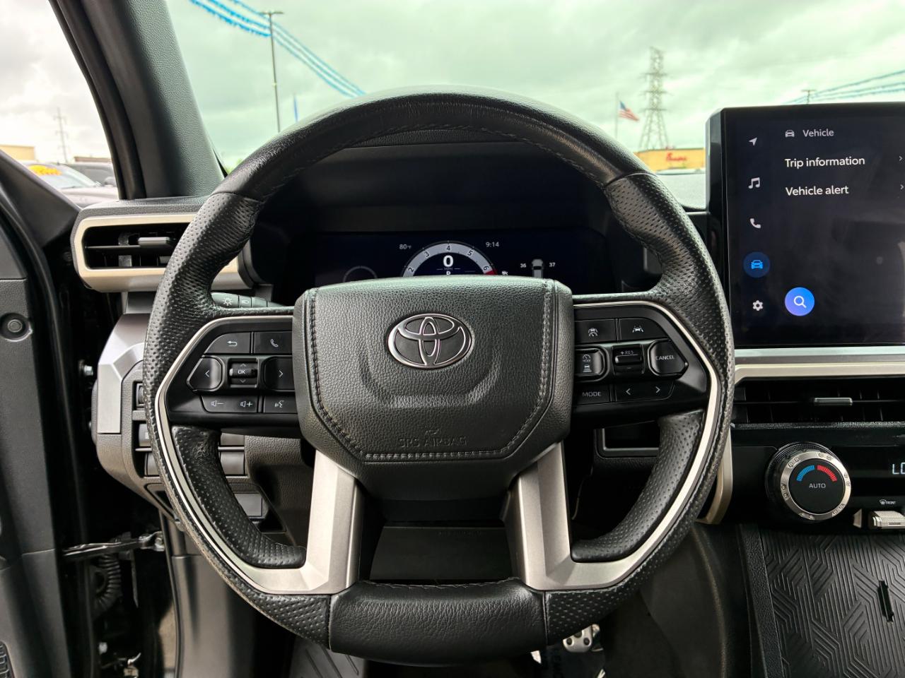 Toyota Tacoma  2025
