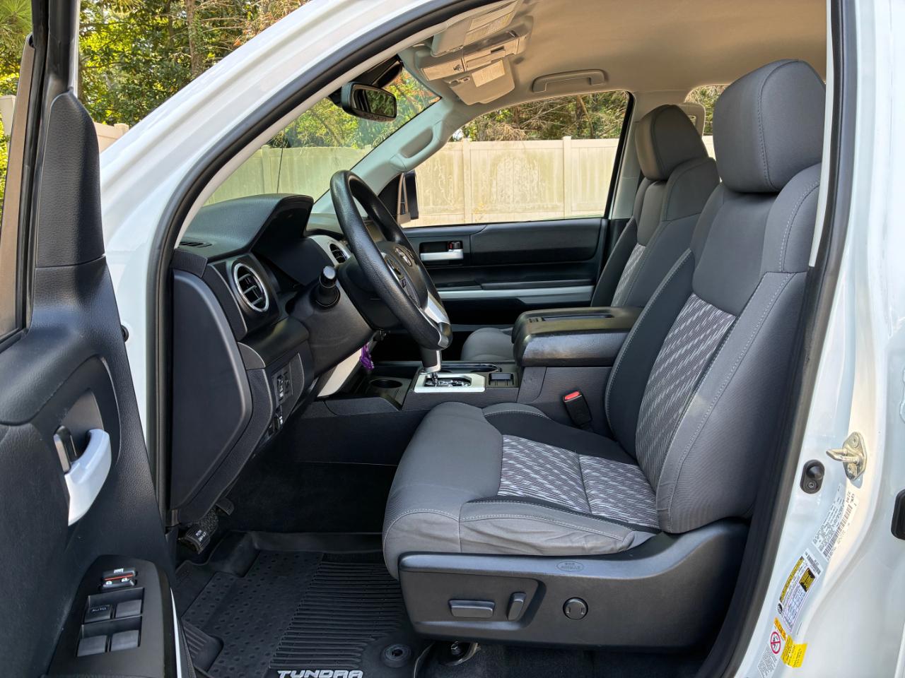 Toyota Tundra  2019