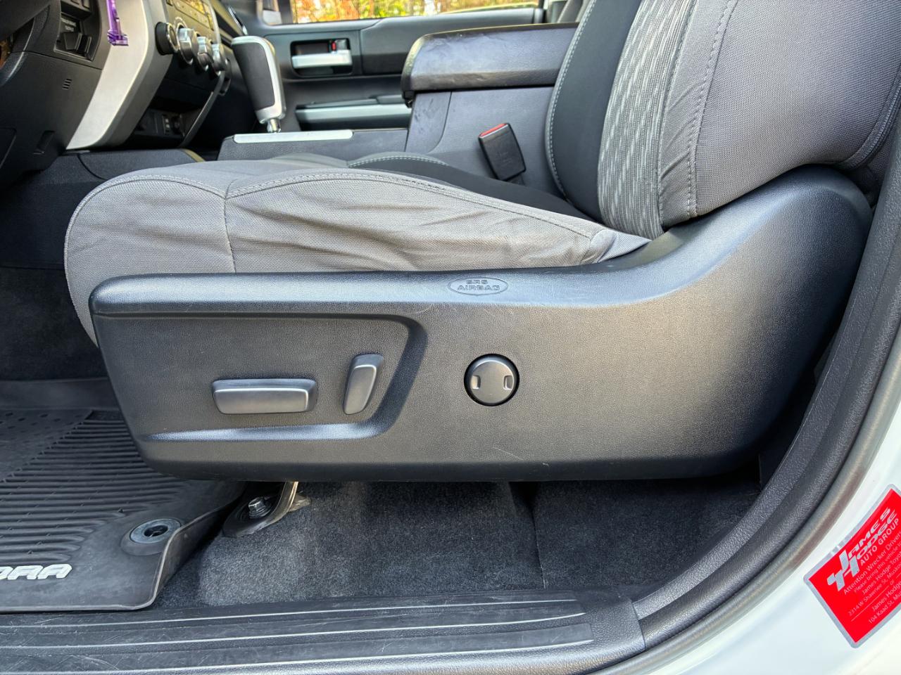 Toyota Tundra  2019