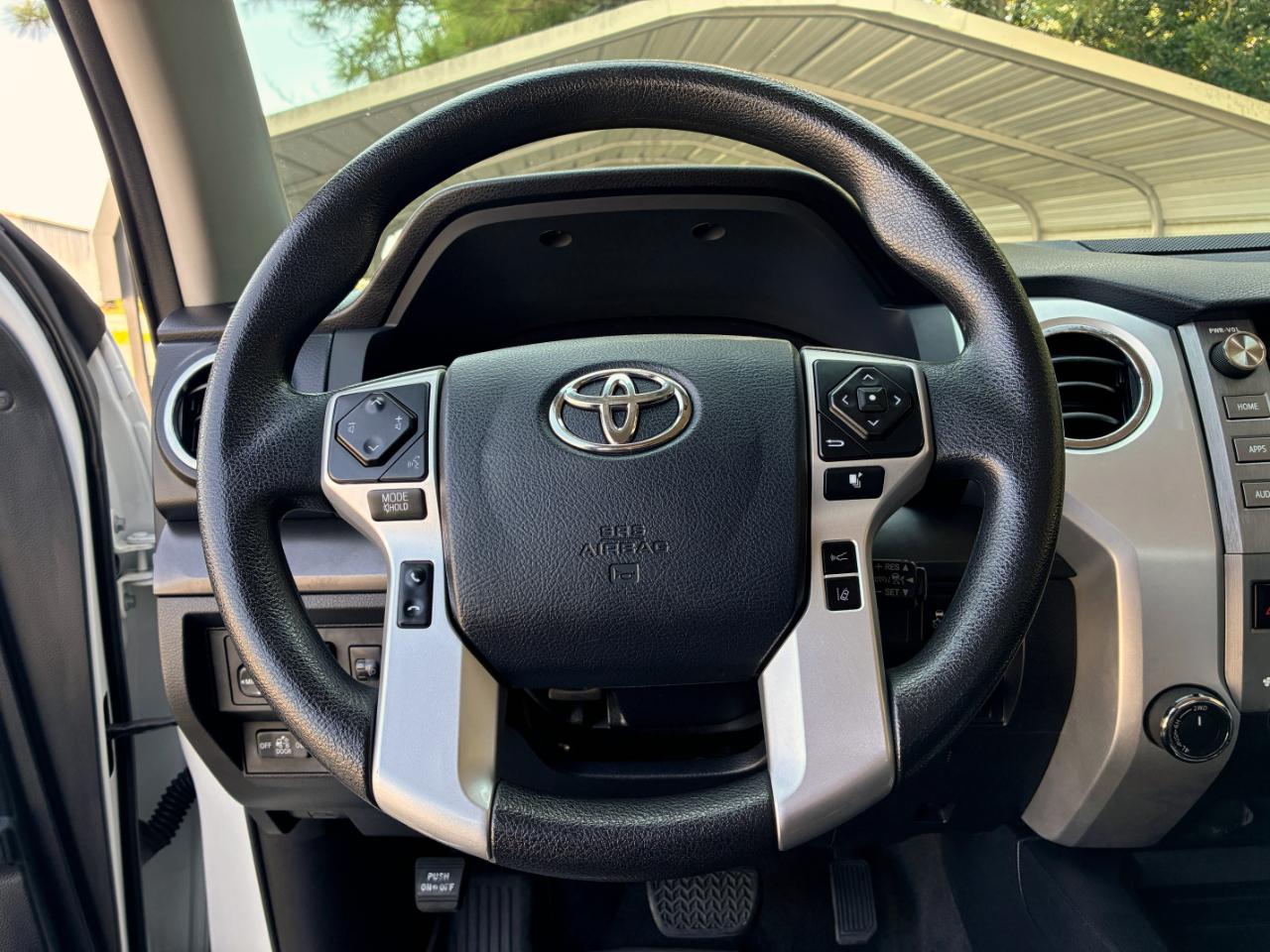 Toyota Tundra  2019